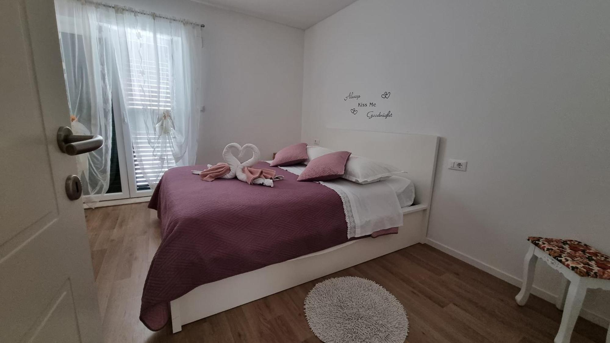 Apartment Pino Пучишча Экстерьер фото