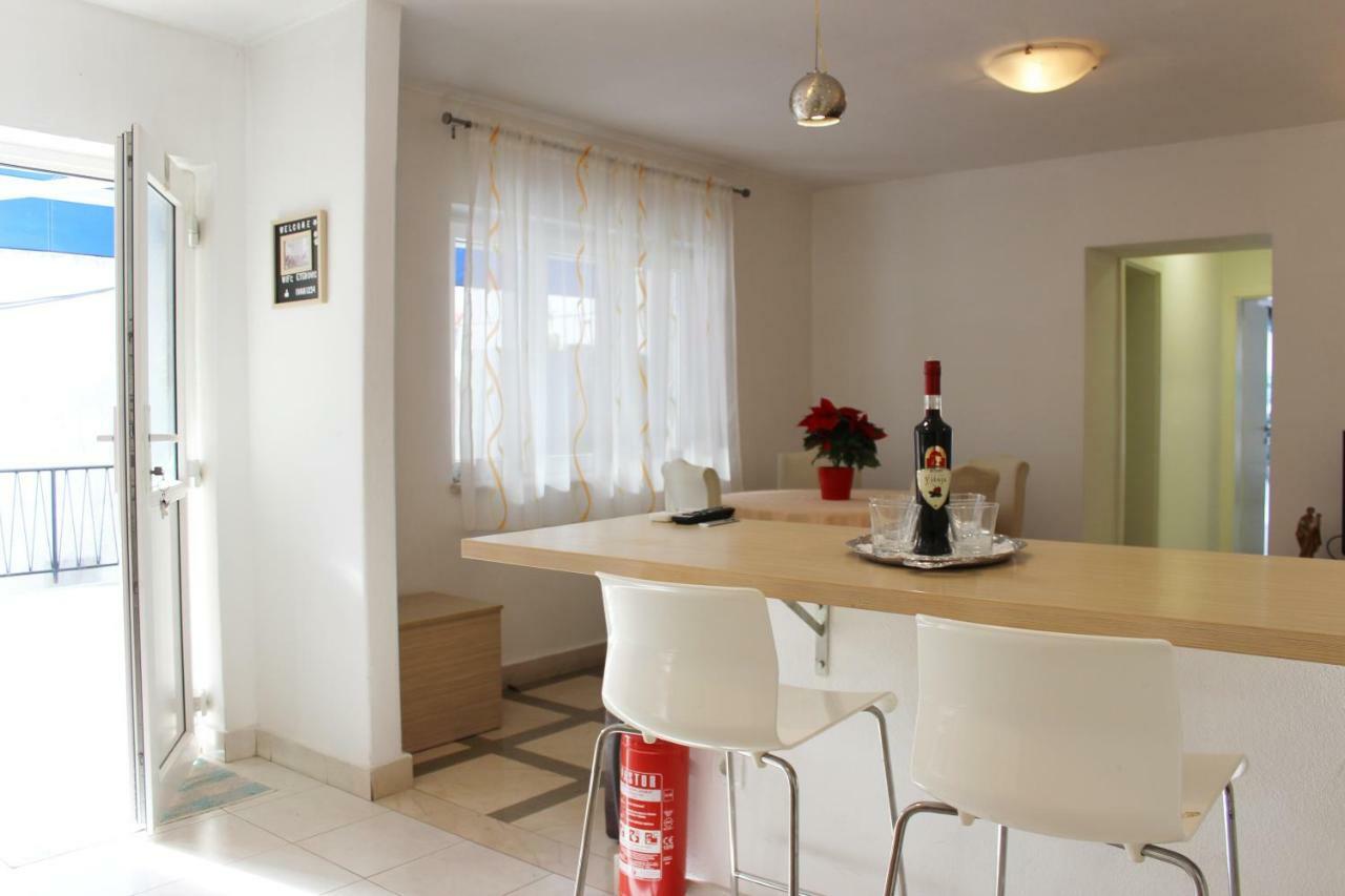 Apartment Pino Пучишча Экстерьер фото
