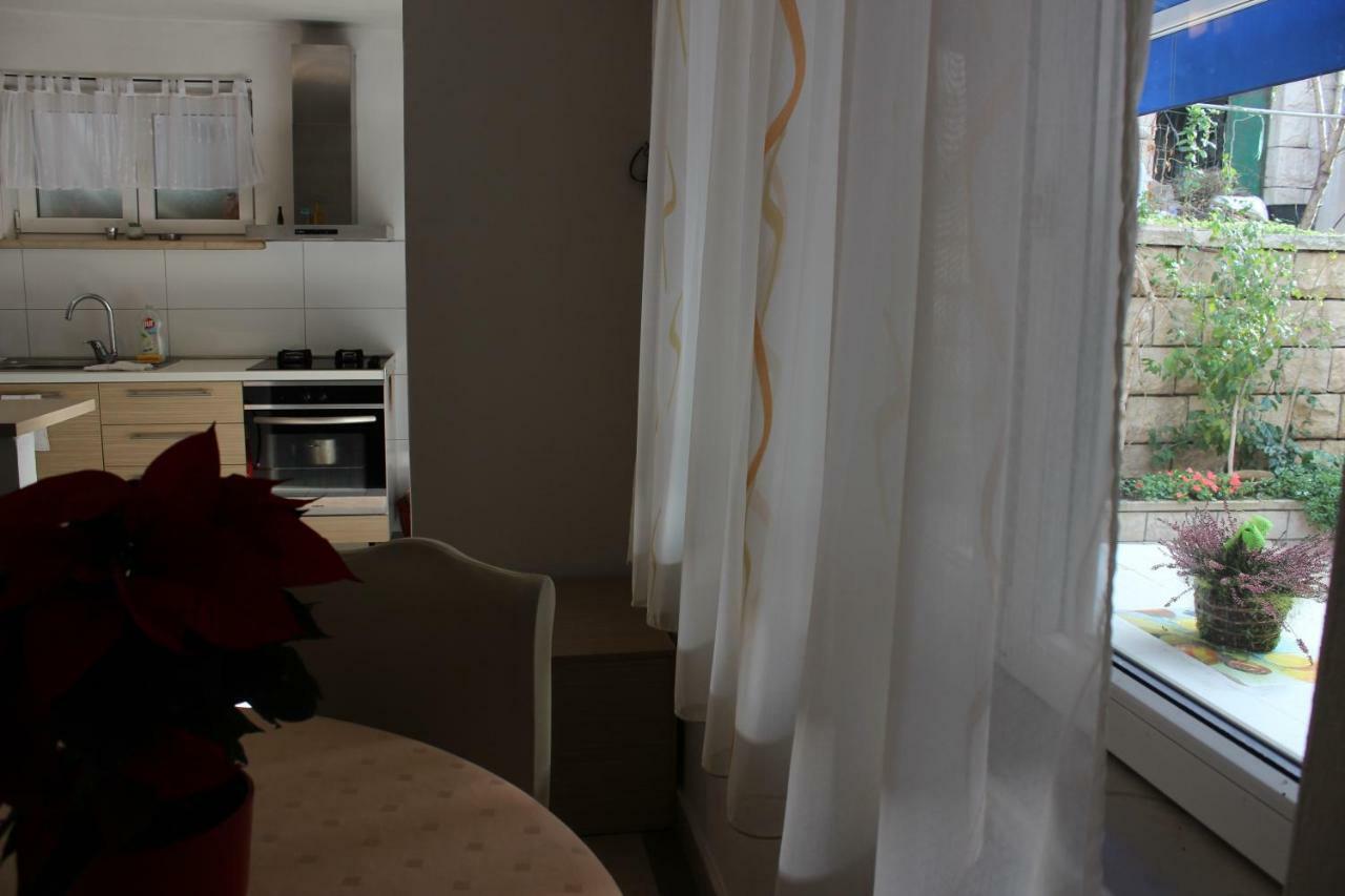 Apartment Pino Пучишча Экстерьер фото
